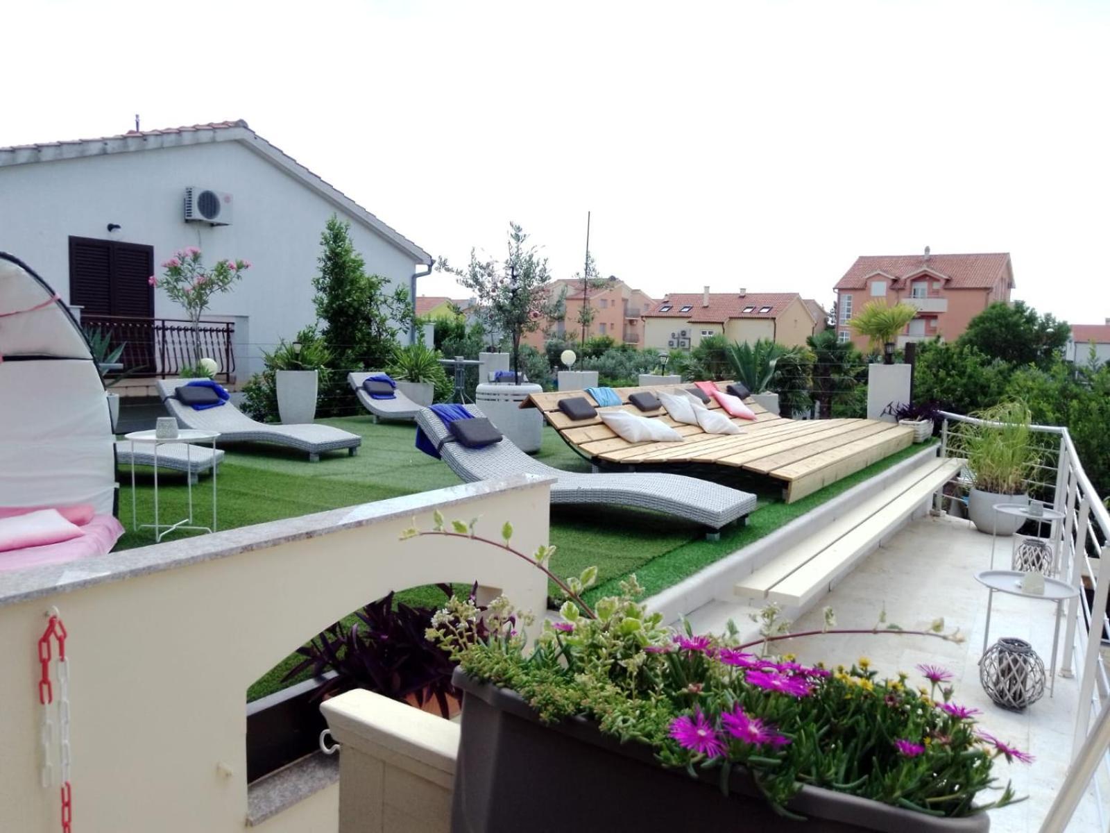 Apartments Rustika Toscana Vodice Exterior photo